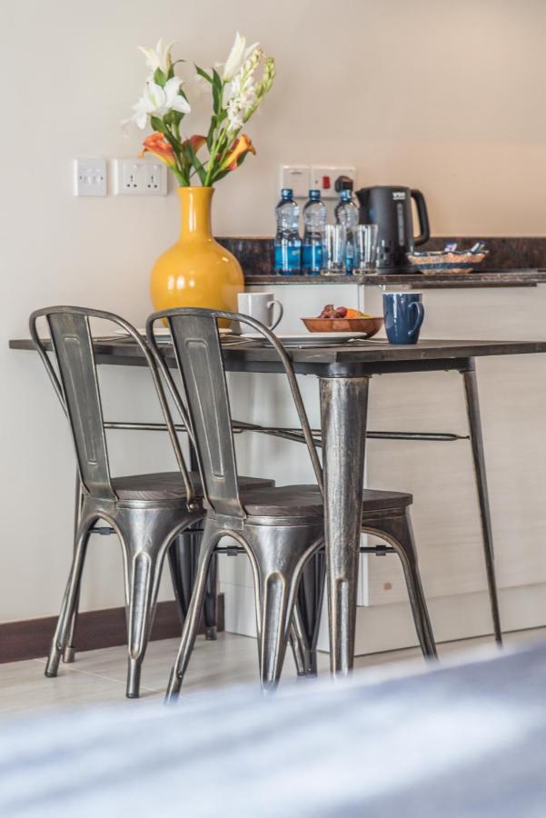 Glam Hotel Nairobi Bagian luar foto