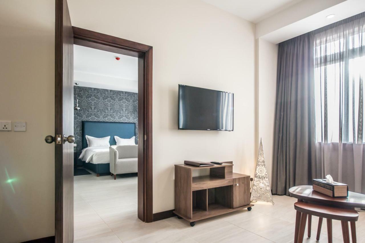 Glam Hotel Nairobi Bagian luar foto